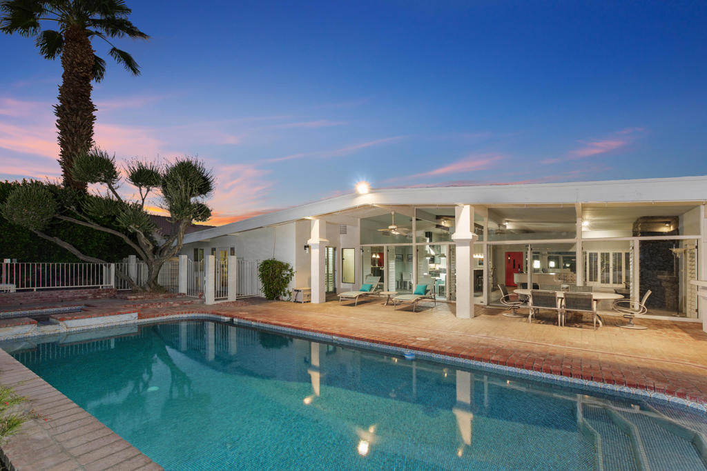 MLS #219137401DA image #2