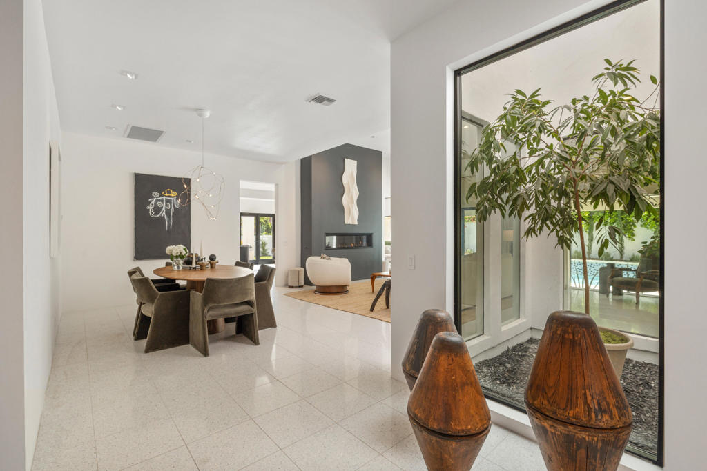 MLS #219137402DA image #3