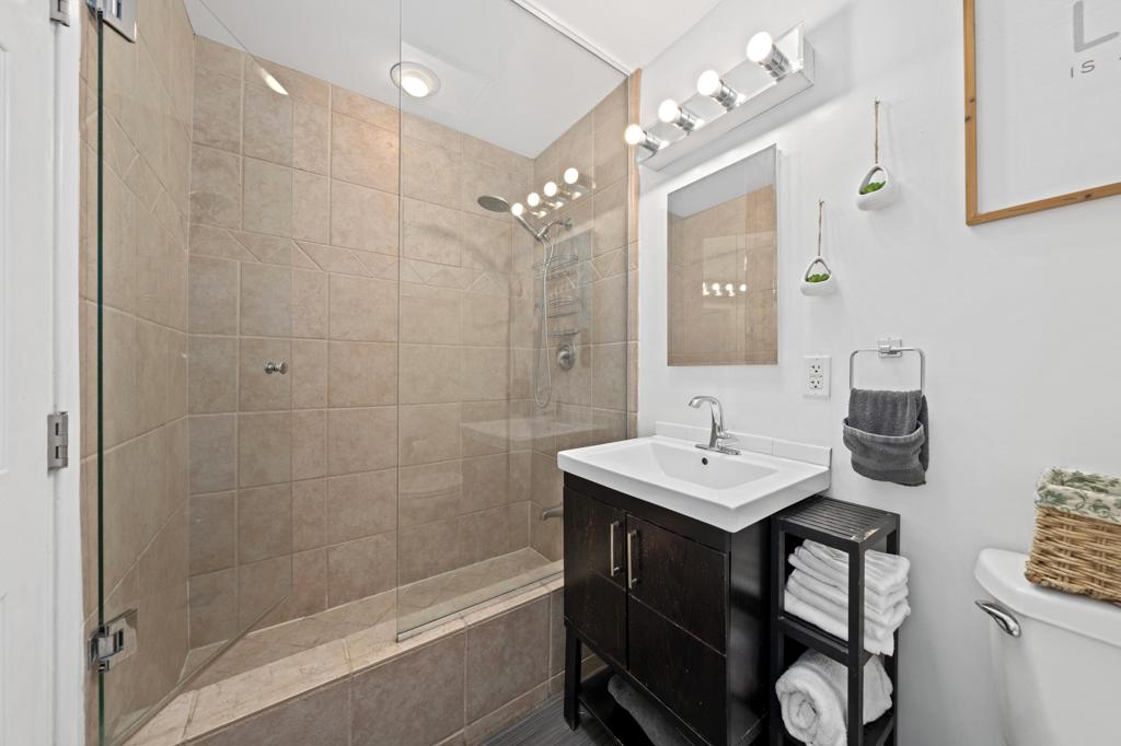 MLS #219137403DA image #22