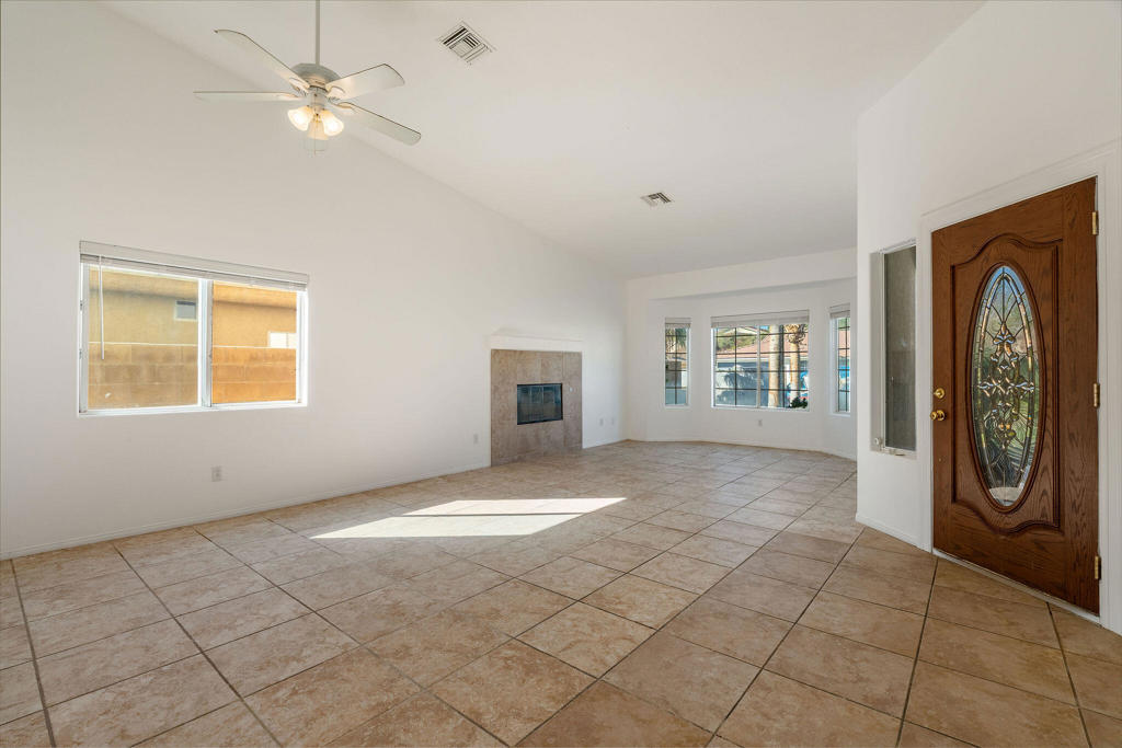 MLS #219137407DA image #3