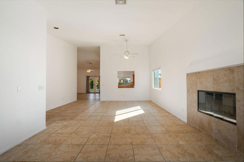 MLS #219137407DA image #5