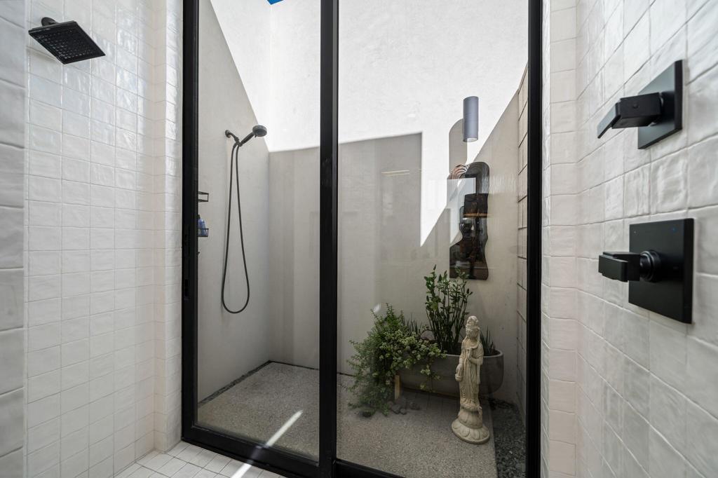 MLS #219137410DA image #14