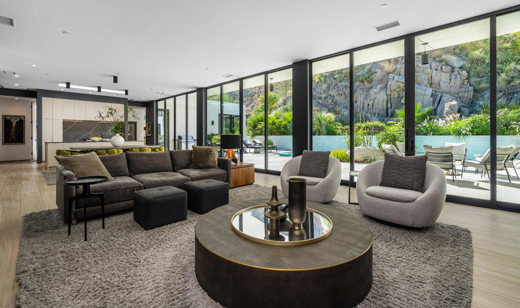 MLS #219137410DA image #2