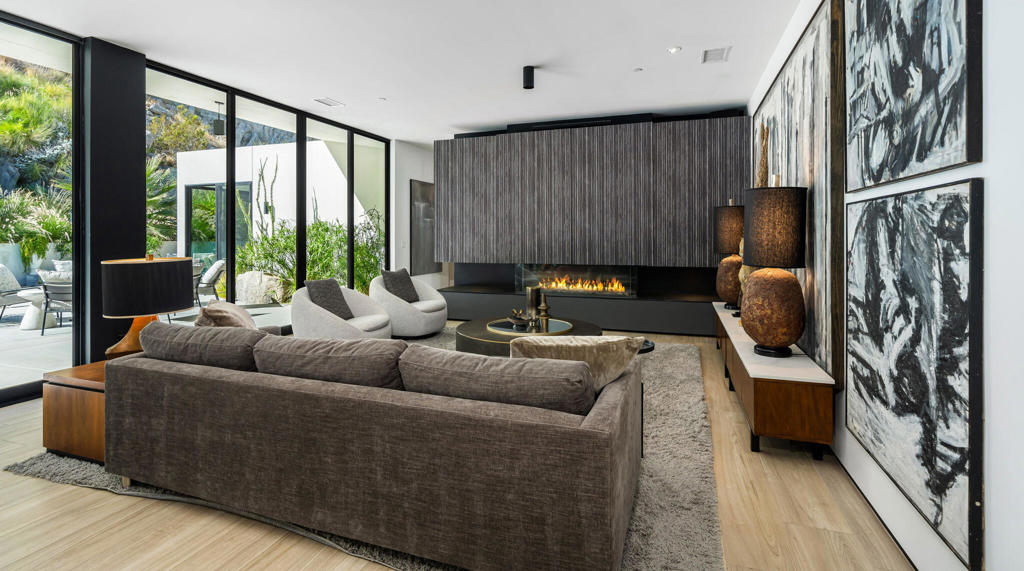 MLS #219137410DA image #5