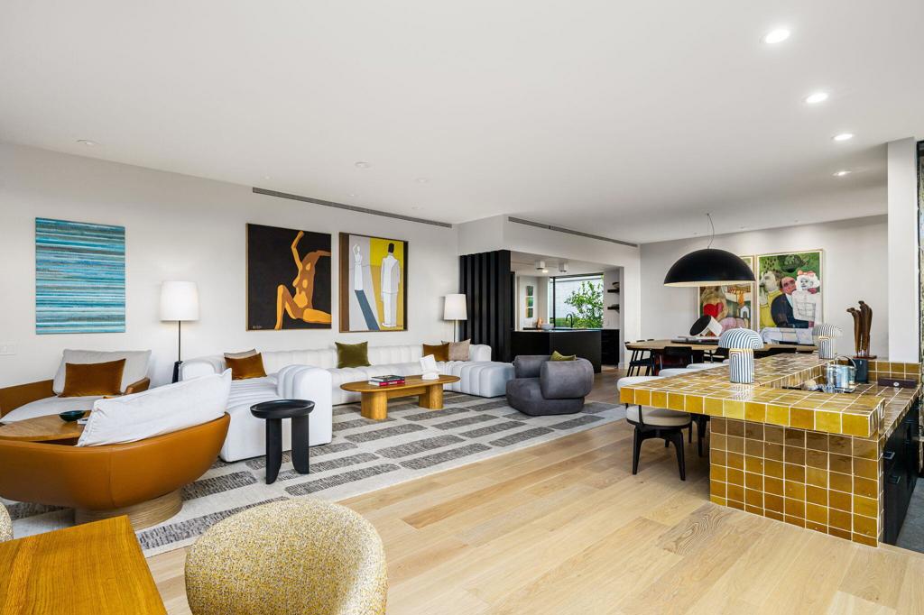 MLS #219137411PS image #8