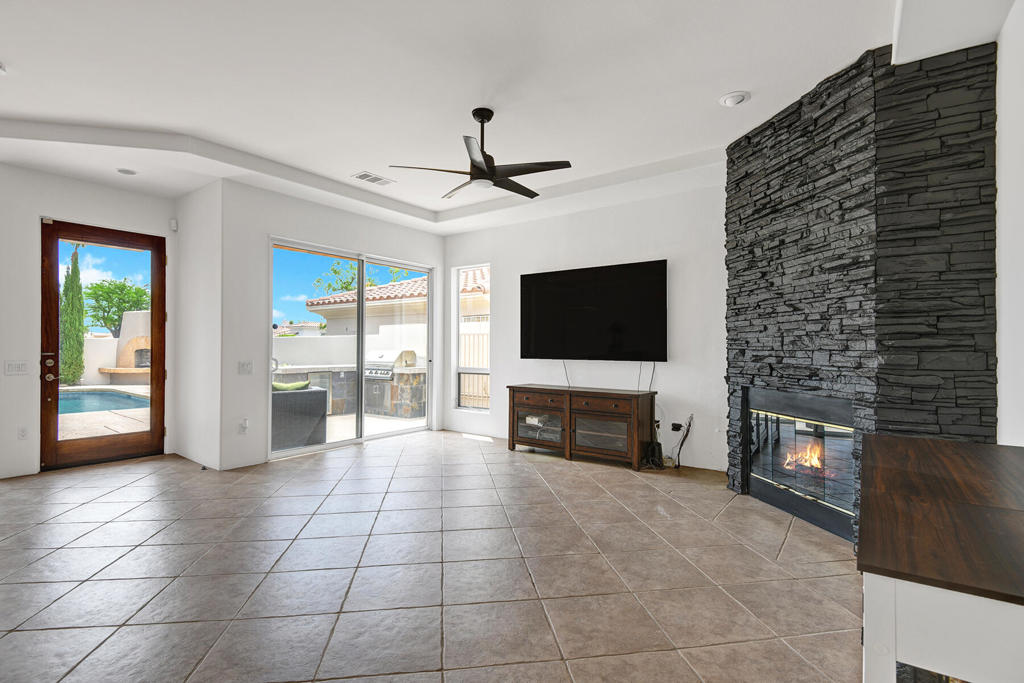 MLS #219137415DA image #10