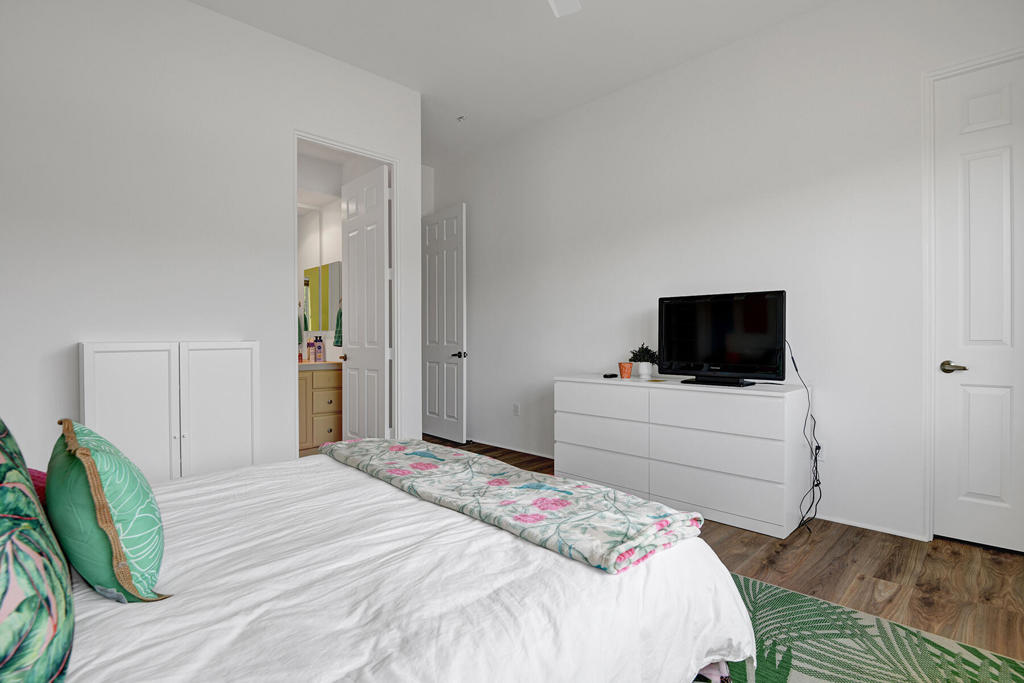 MLS #219137415DA image #17