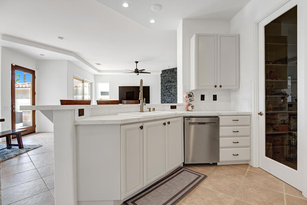 MLS #219137415DA image #6