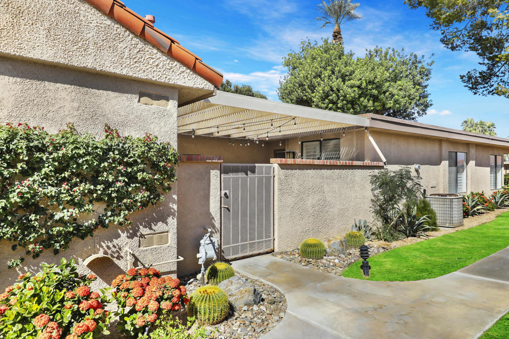 MLS #219137451DA image #2