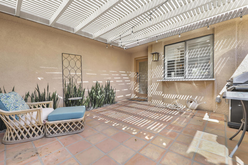 MLS #219137451DA image #4