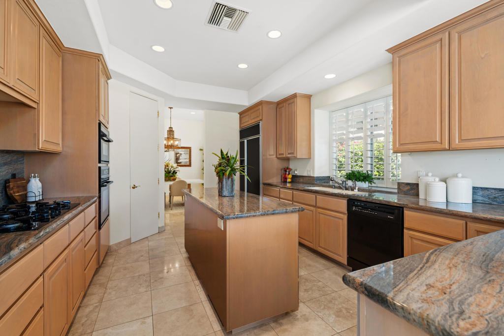 MLS #219137460DA image #9