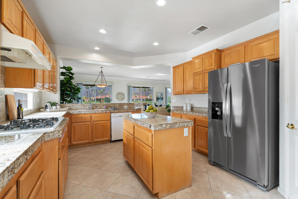 MLS #219137482DA image #4