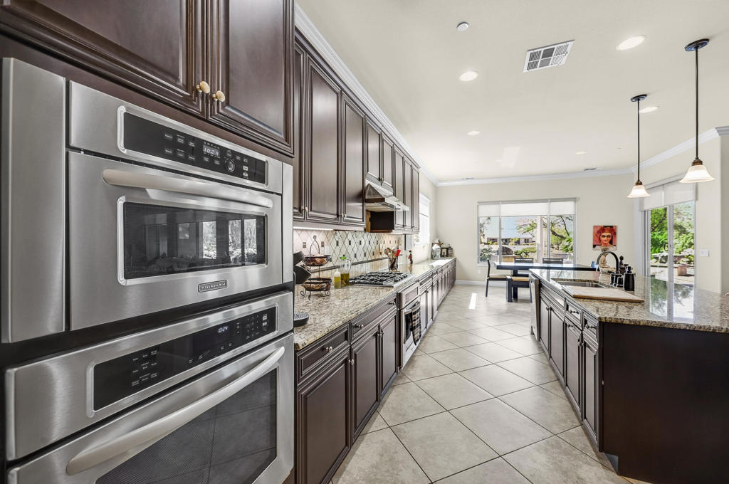 MLS #219137489DA image #15