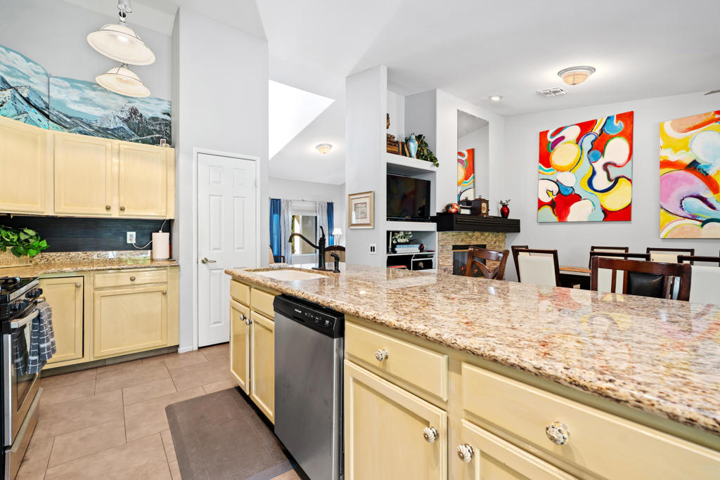 MLS #219137490DA image #5