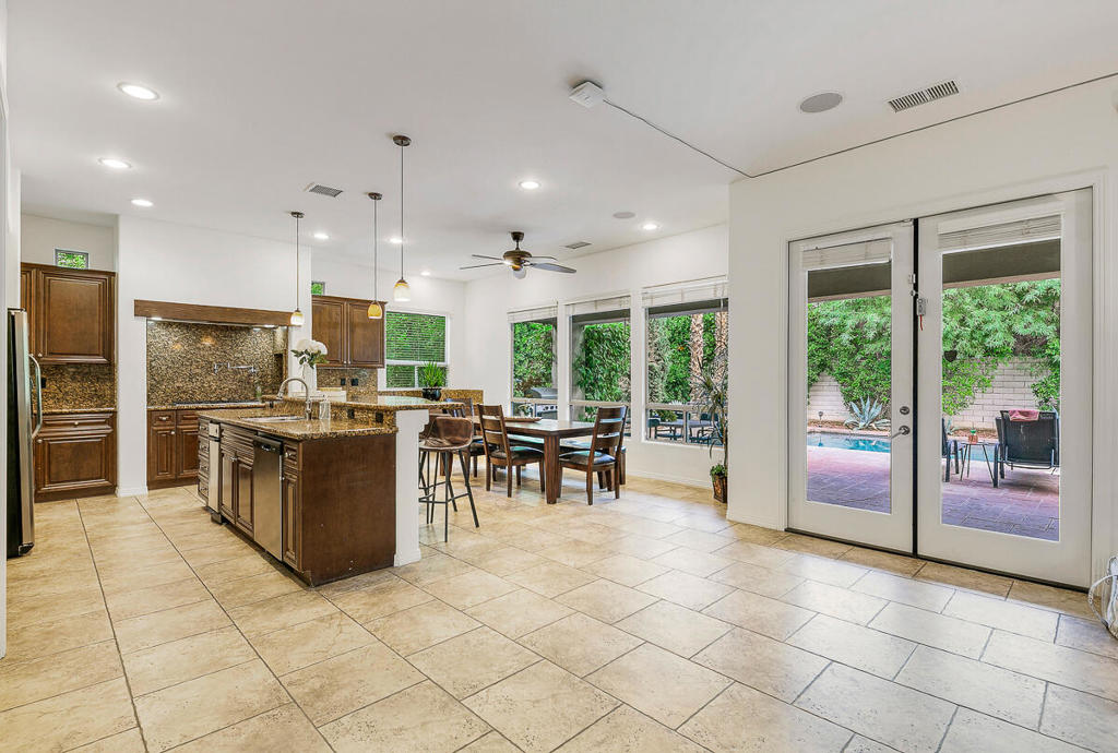 MLS #219137498DA image #1