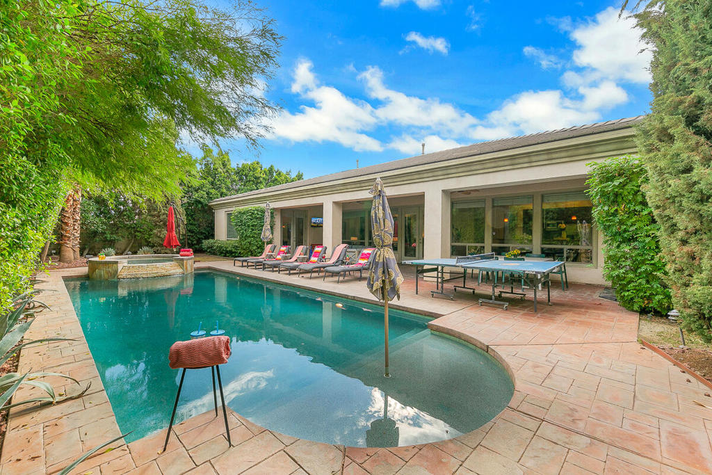 MLS #219137498DA image #2