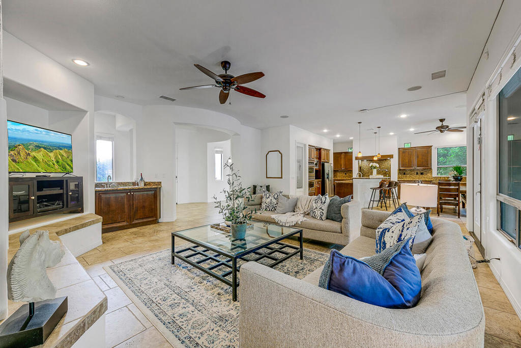 MLS #219137498DA image #9