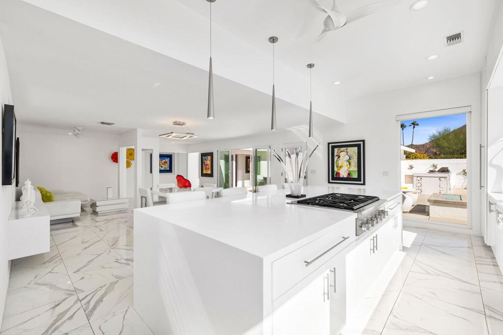 MLS #219137500DA image #30