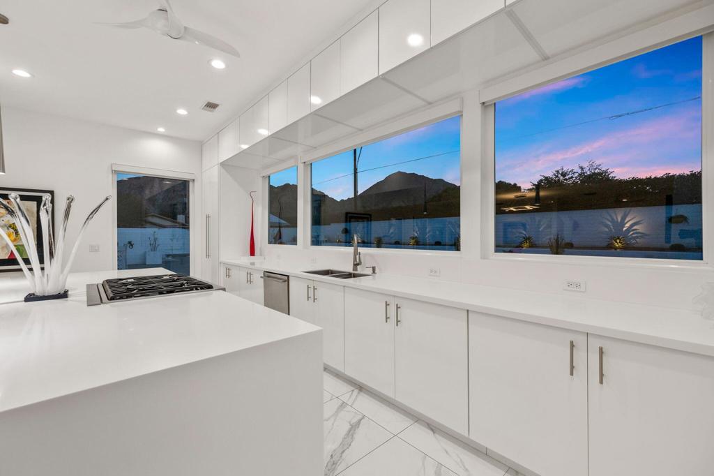 MLS #219137500DA image #32