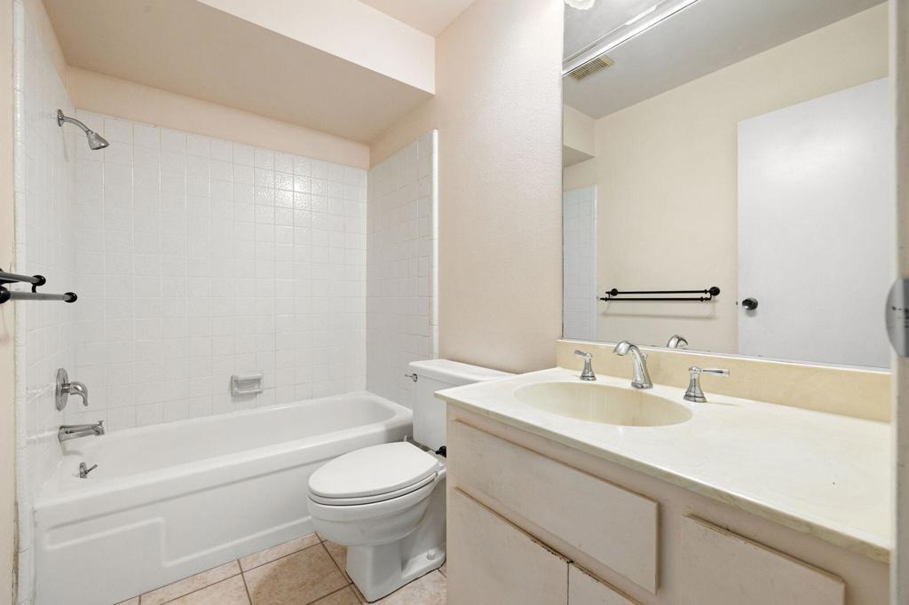 MLS #219137511DA image #16