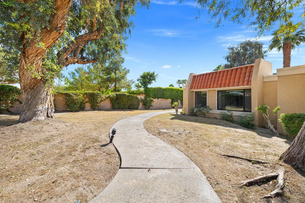 MLS #219137511DA image #2