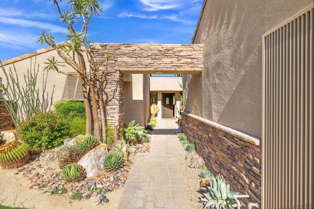 MLS #219137521DA image #13