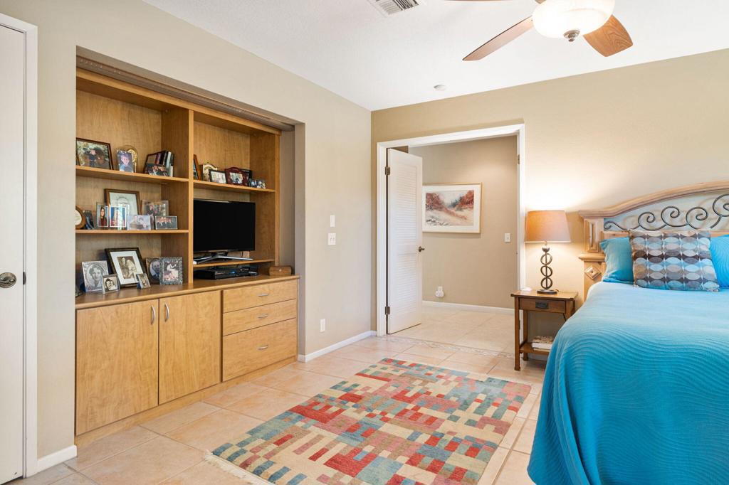 MLS #219137521DA image #23