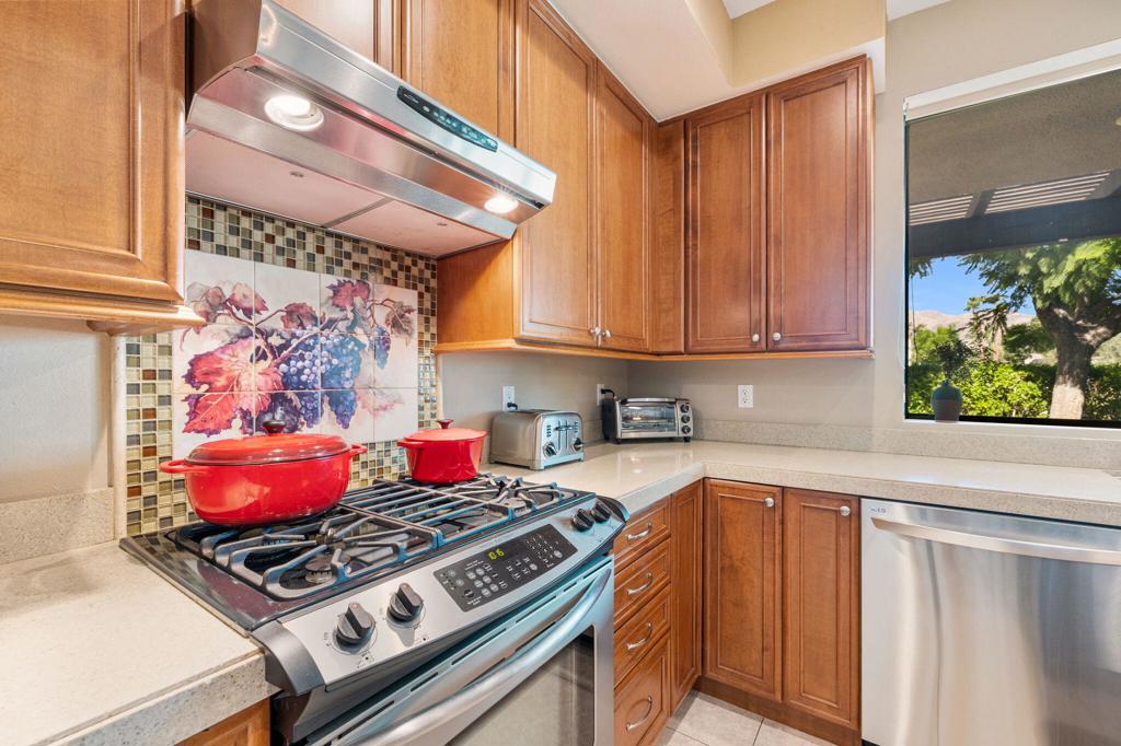 MLS #219137521DA image #3