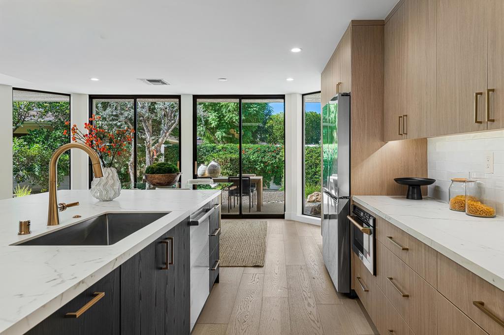 MLS #219137525DA image #11