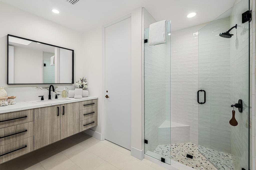 MLS #219137525DA image #29