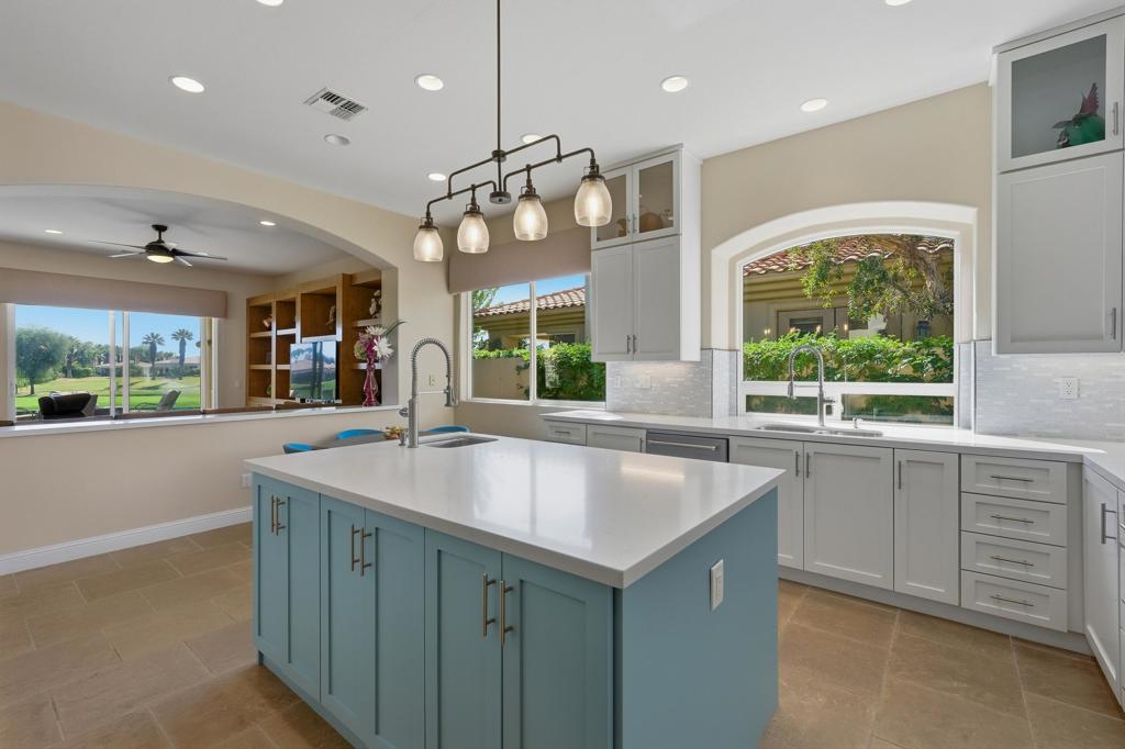 MLS #219137531DA image #17