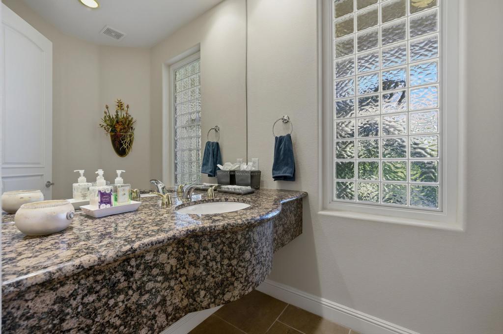 MLS #219137531DA image #20