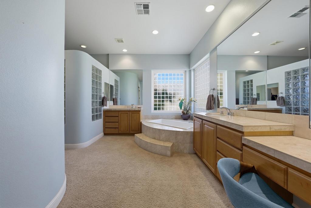 MLS #219137531DA image #23