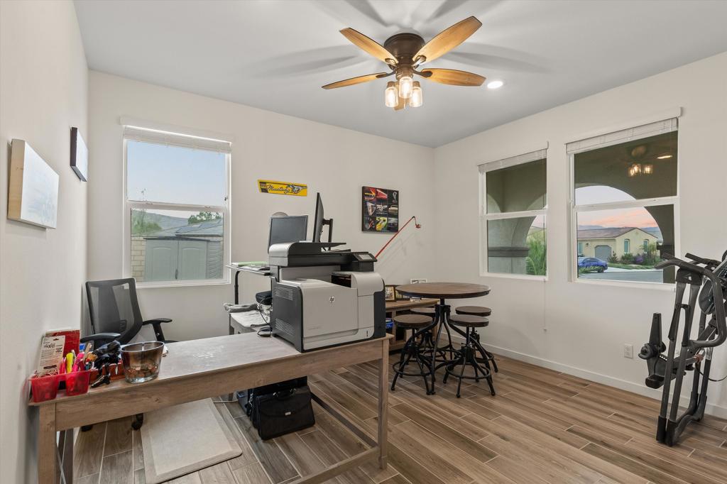 MLS #219137534DA image #4