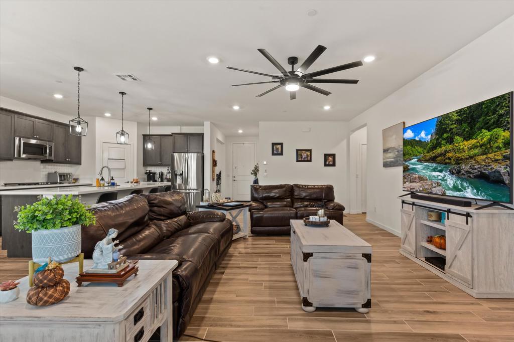 MLS #219137534DA image #7