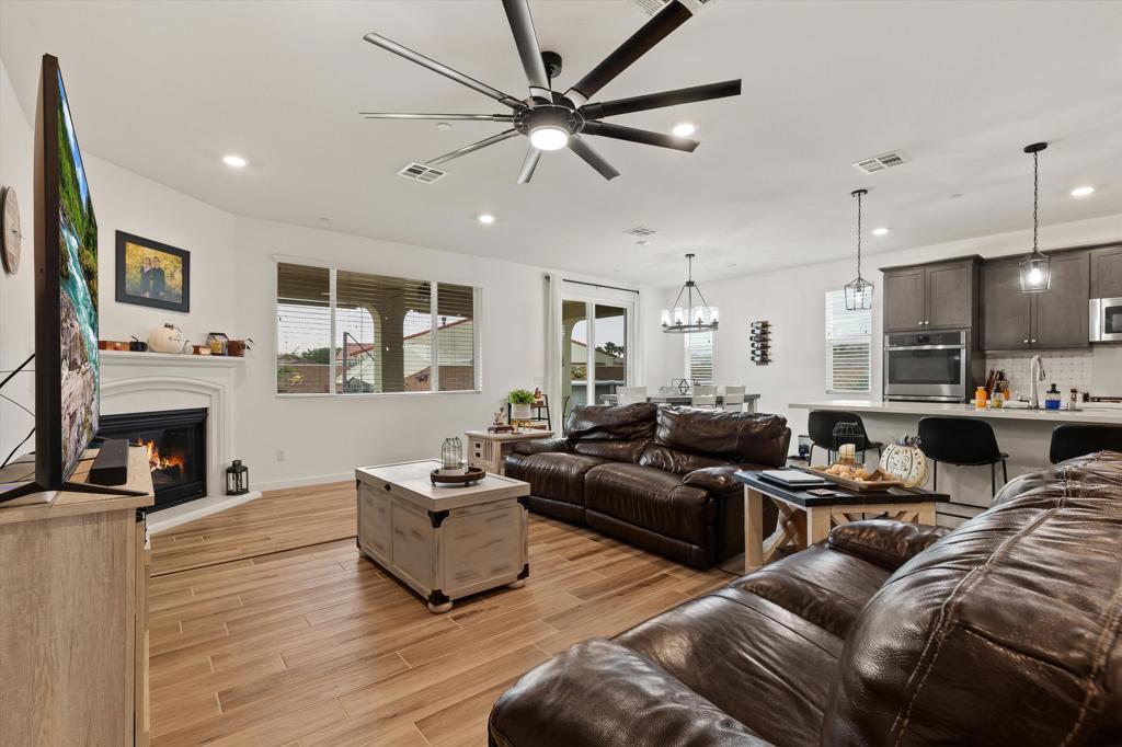 MLS #219137534DA image #8