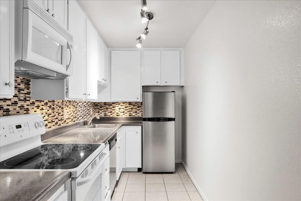 MLS #219137541DA image #13