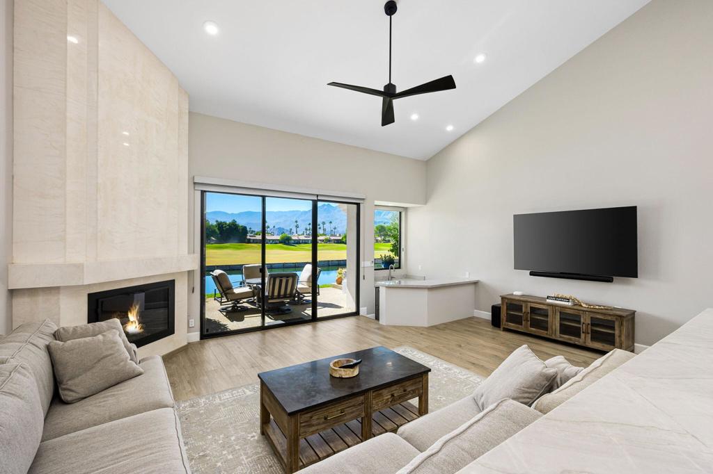 MLS #219137545DA image #15