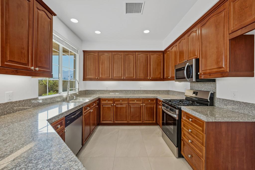 MLS #219137557PS image #10