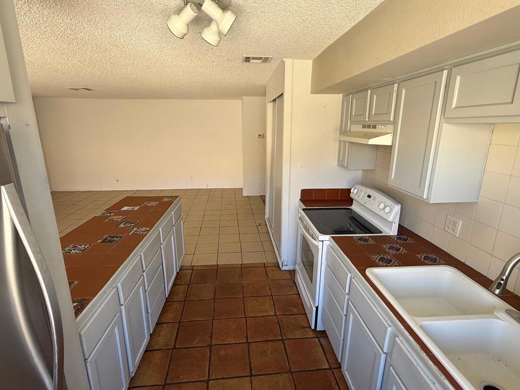 MLS #219137568DA image #13