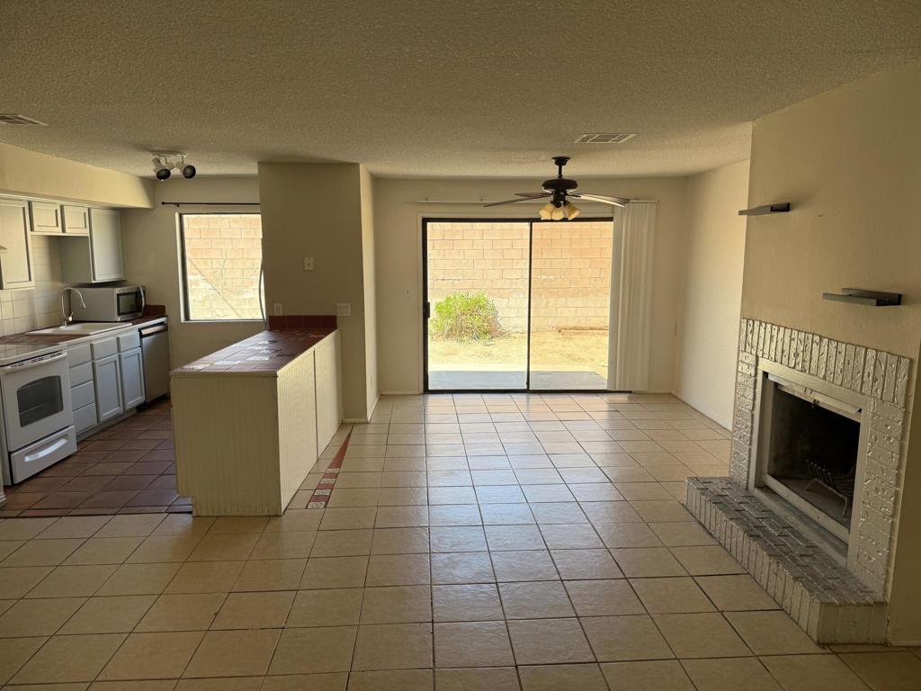 MLS #219137568DA image #6