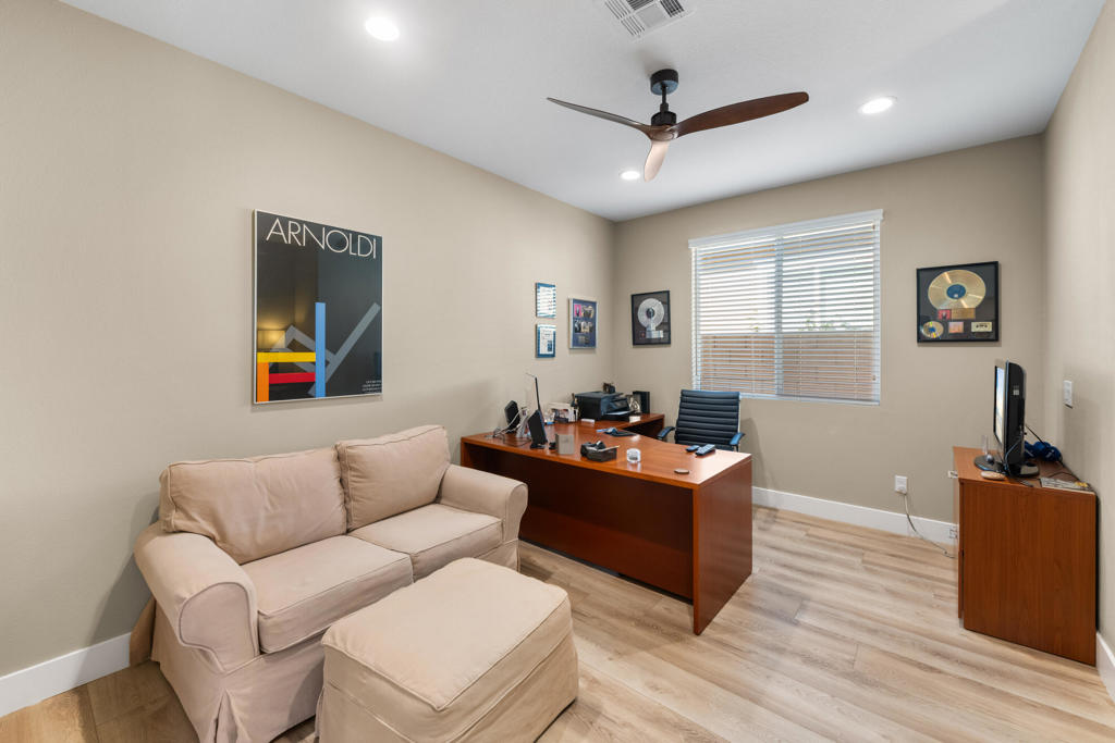 MLS #219137577DA image #11