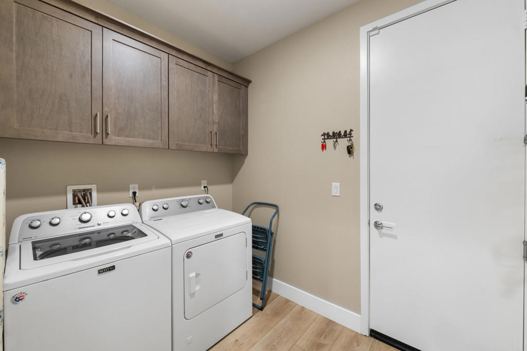 MLS #219137577DA image #32