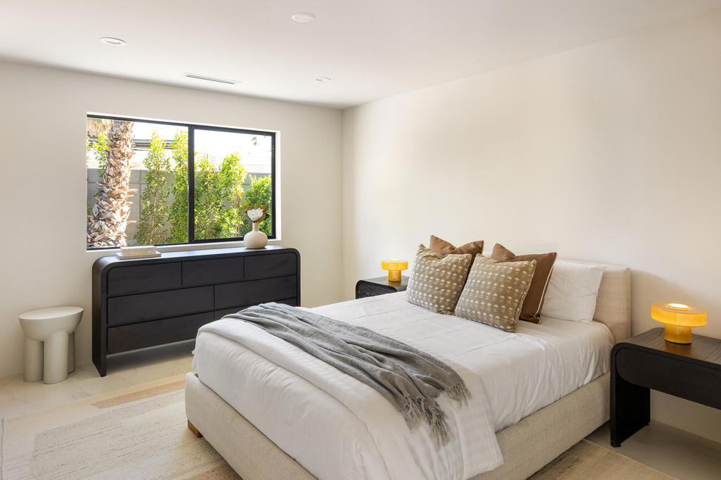 MLS #219137581PS image #16