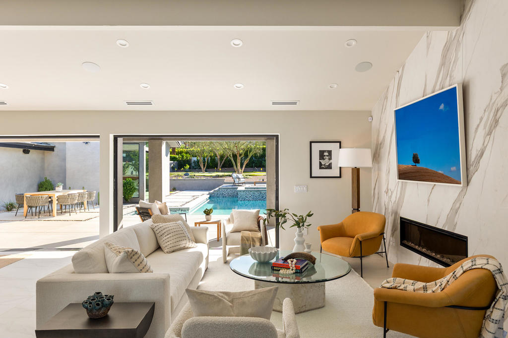 MLS #219137581PS image #2