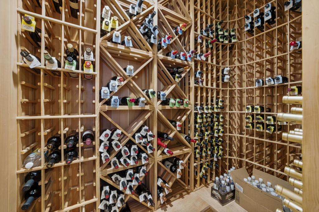 MLS #219137583DA image #34