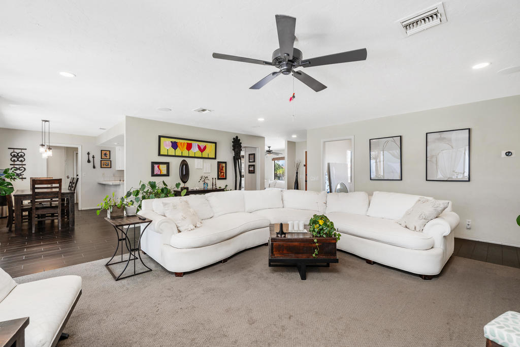 MLS #219137587DA image #1