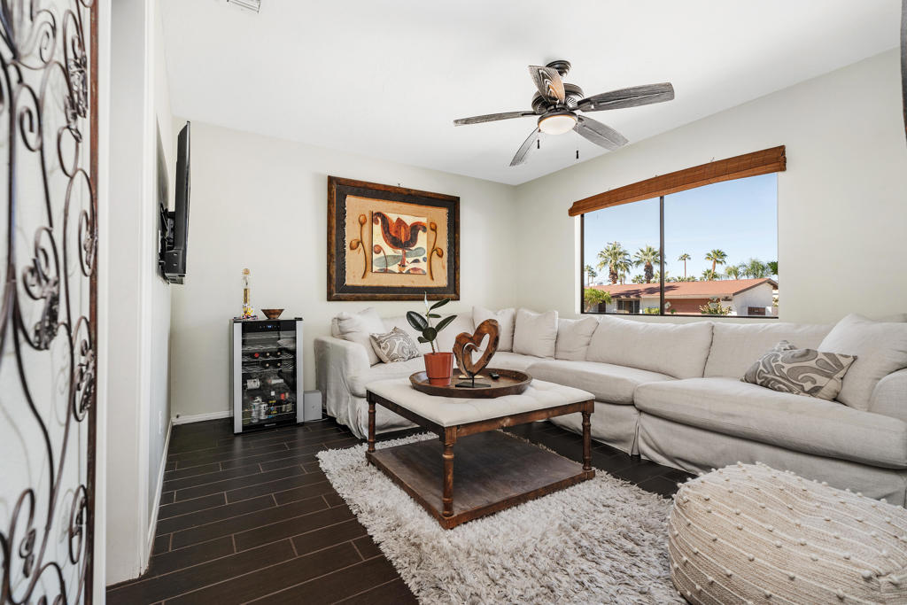 MLS #219137587DA image #12