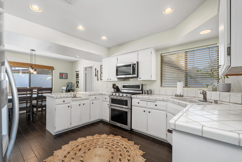 MLS #219137587DA image #14