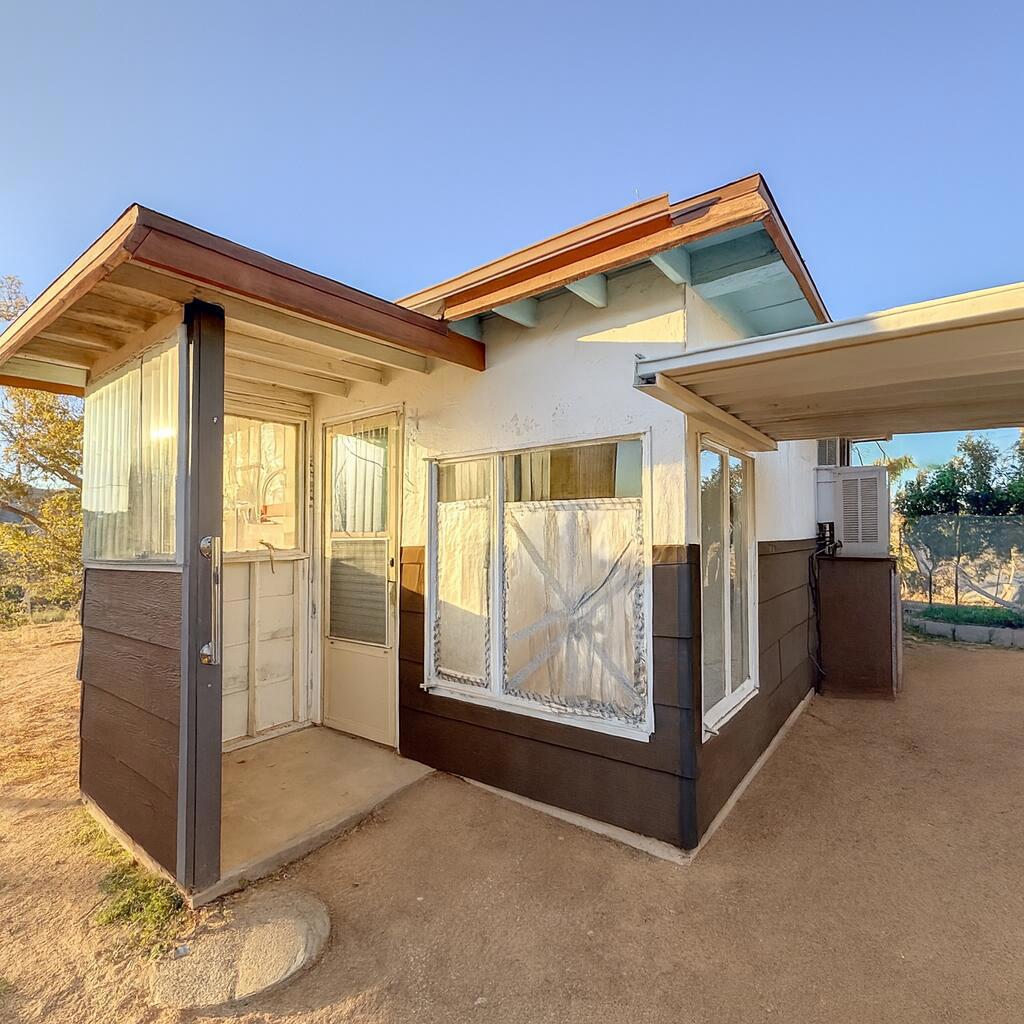 MLS #219137592DA image #2